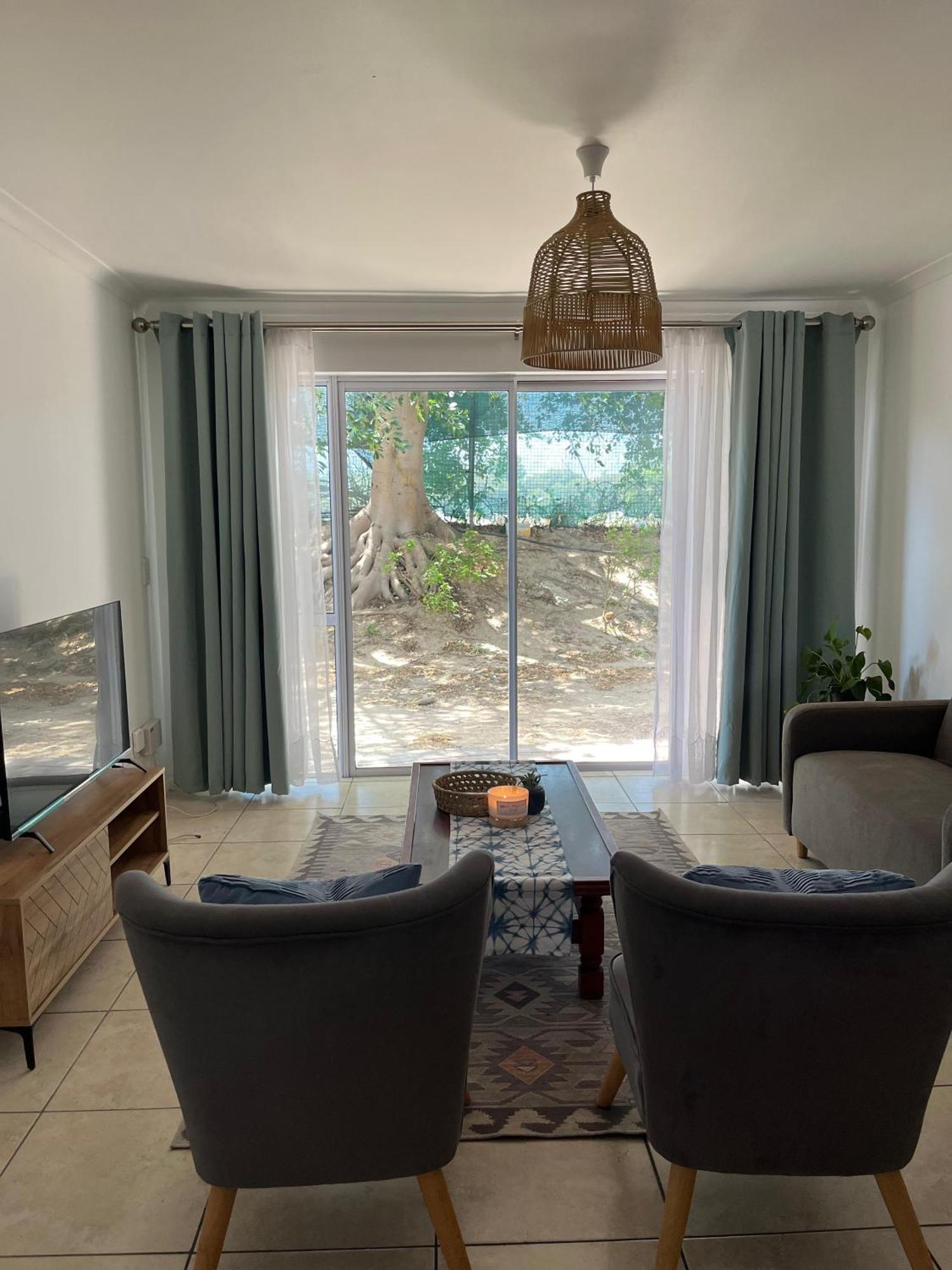 Pinelands Self Catering * Cape Town